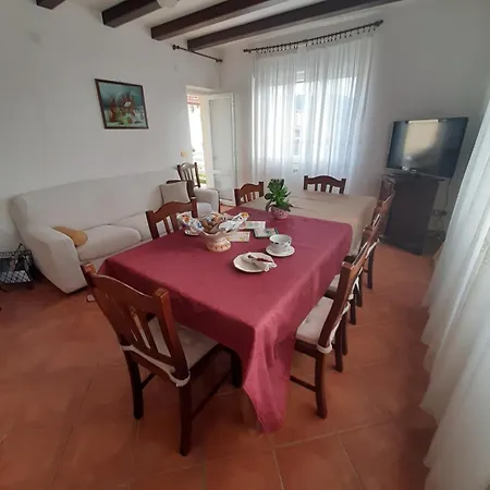 Oda ve Kahvaltı Adamo E Eva