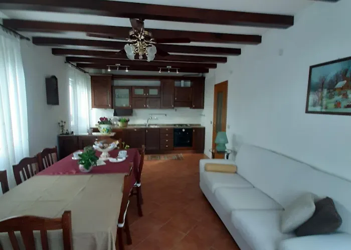 ベッド・アンド・ブレックファスト Adamo E Eva 3*